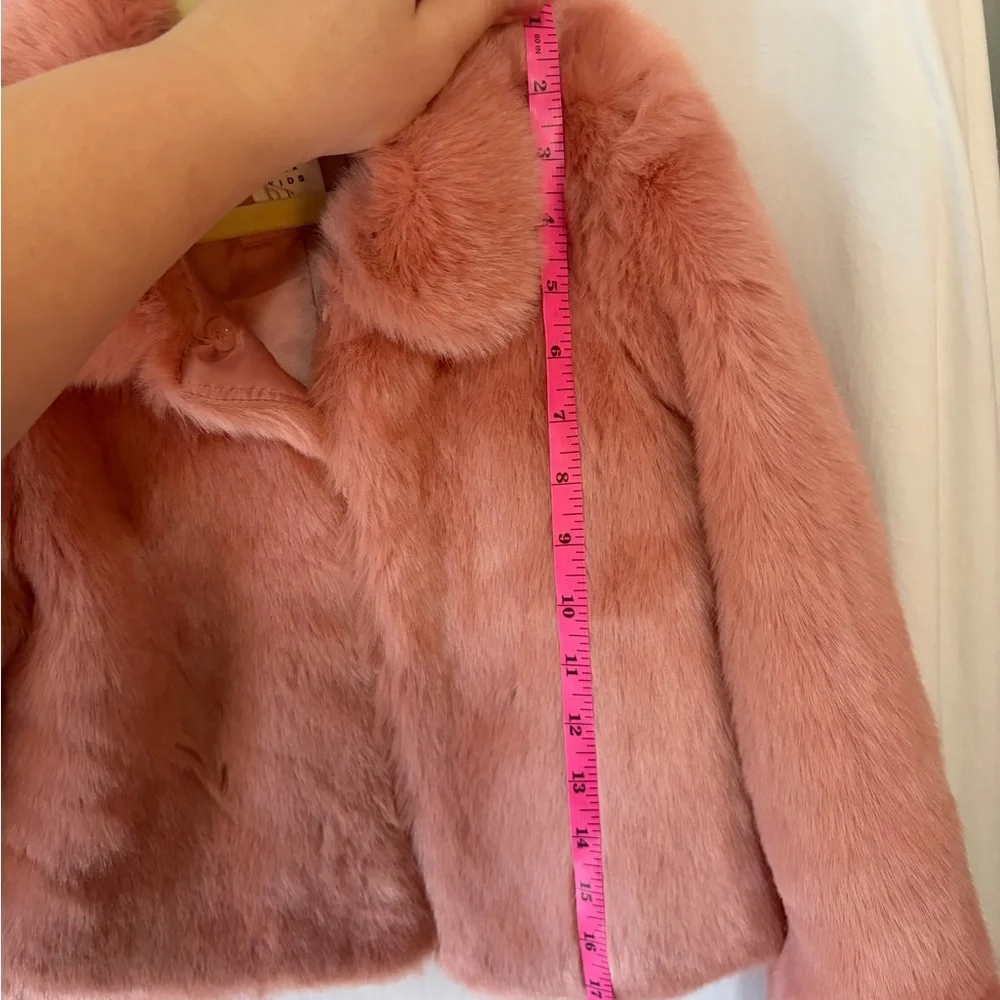 GAP Kids Soft Pink Faux Fur Coat size small - Picture 6 of 7